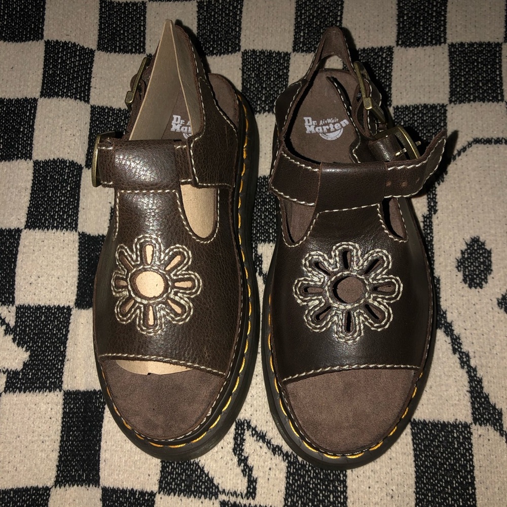 Dr. Martens Dunnet Sandals